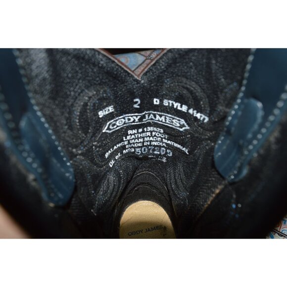 Cody James Boys Holt Two Tone Embroidered Western Boots Round Toe Size 2 Big Kid - Picture 8 of 8